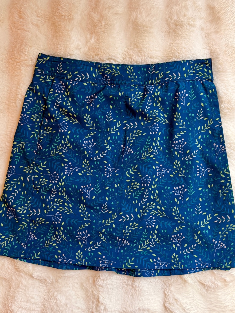 Ripskirt Hawaii Navy Blue Wrap Skirt Length 2 - Size Medium